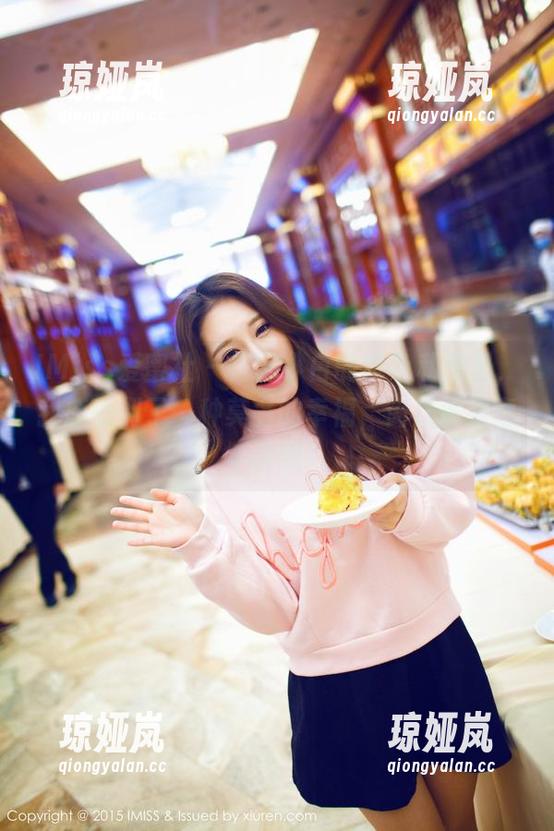 IMiss爱蜜社-酥小白 IMiss爱蜜社 - 在酥小白的粉色私房里,我感受到了一种莫名的幸福,简直像是童年重现!