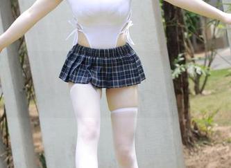 MFStar模范学院 – Evelyn艾莉的奶牛慢生活：私拍里不可思议的平静