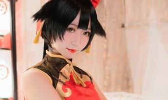 逃离炎夏，拥抱Money冷冷连衣裙：高清写真集，穿越冰雪的魅力！