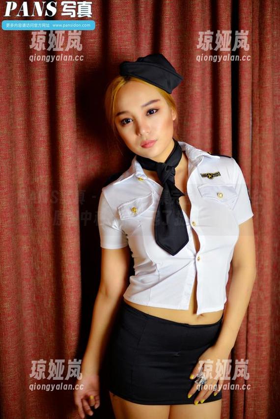PANS写真-微妮 PANS写真 - 黑色作品集完整版:微妮在原图中和我们玩起了捉迷藏!