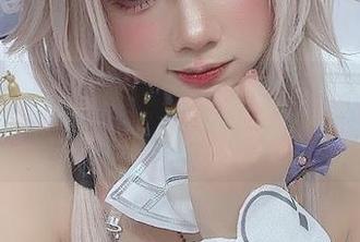 想免费看PoppaChan的白露写真吗？星穹铁道等你来崩坏哦！