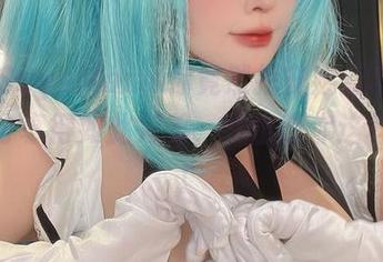 哦，SayoMomo你竟然把安妮亚&约尔套图分享得如此完美，我也想你这样自在！