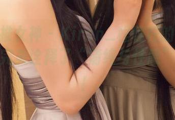 TGOD推女神 – Kiren_程程程的水手服写真，完美诠释了“清纯与性感”的平衡！