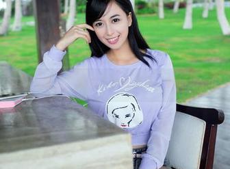 TuiGirl – 海边，松果儿任性洒脱，静待浪花的原图