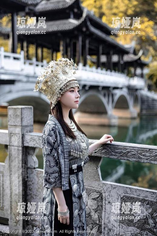 Xiuren秀人网-Mieko林美惠子 Xiuren秀人网 - Mieko林美惠子短裙写真,让我怀疑自己对时尚的理解了!