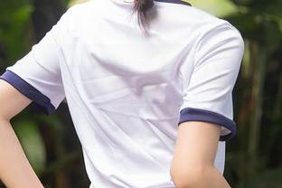 Xiuren秀人网 – 小乔babyb运动写真：那些美图背后的努力，让我深感压力…