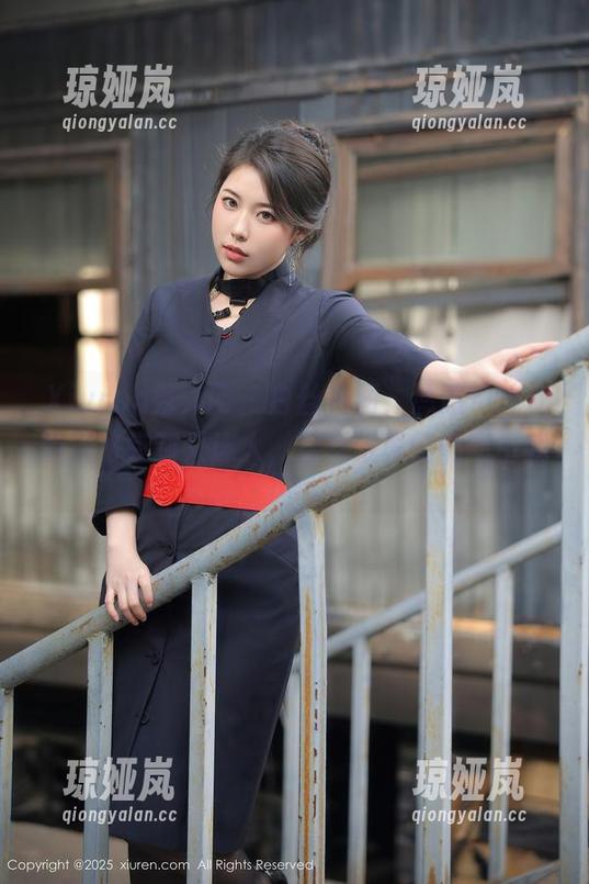 Xiuren秀人网-悠悠YOYO Xiuren秀人网 - 白丝美图,悠悠YOYO的风格克制又迷人,这壁纸真的能吸引我……