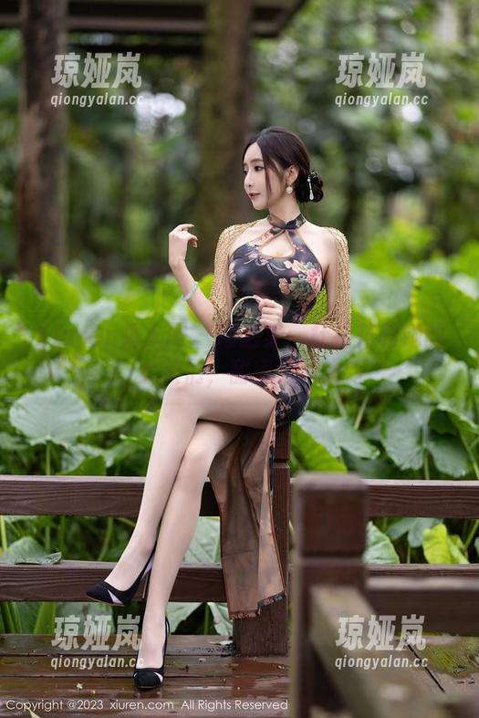 Xiuren秀人网 - 精选集：杜花花和她的女孩们，甜蜜又撒娇