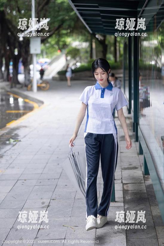 Xiuren秀人网-葛征 Xiuren秀人网 - 当圣诞遇上葛征:看原图,感受写真中的奇妙气息
