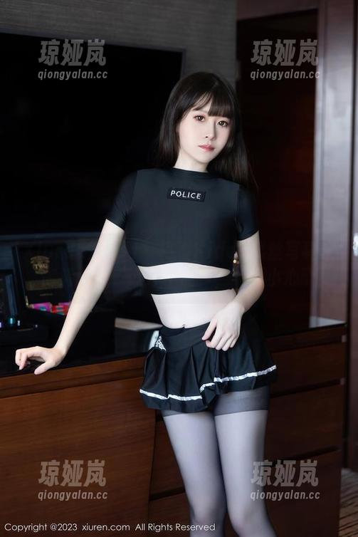 Xiuren秀人网 - 阿乖Kiddo黑丝写真集，高清版的‘欲罢不能’，千万小心啊！