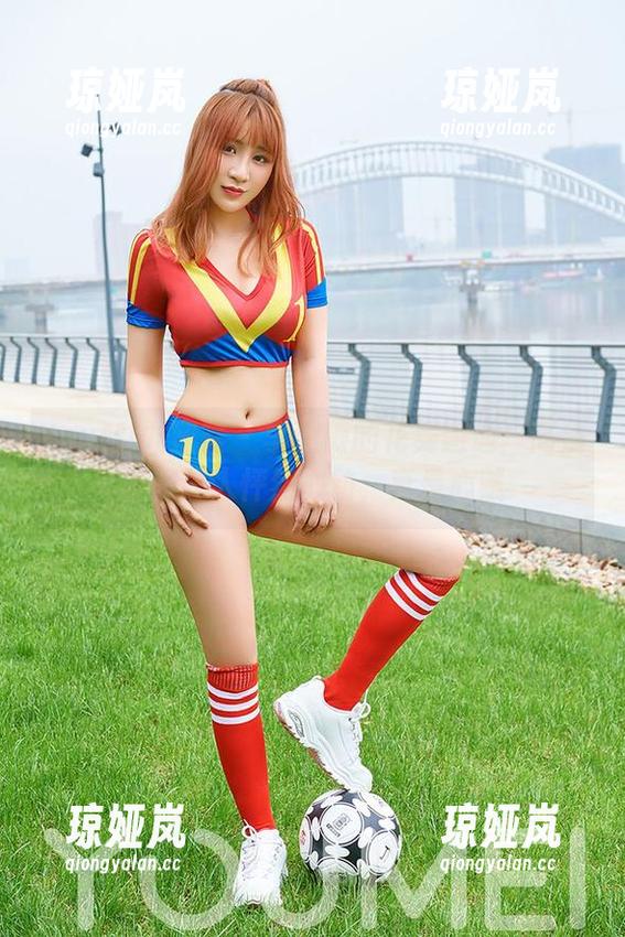 YouMi尤蜜荟-李薇薇 YouMi尤蜜荟 - 李薇薇的花舞邂逅:高清美图让人怦然心动,真是心贼