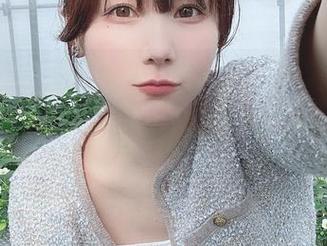 けん研(けんけん)女王的写真秘籍：拿着照片走天下，我们都是扮演着女王的勇者！