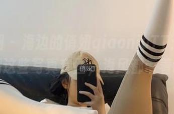 微密圈 – 海边的俏妞qiaoniuTT：随便翻翻这些写真套图，海风都带着调皮