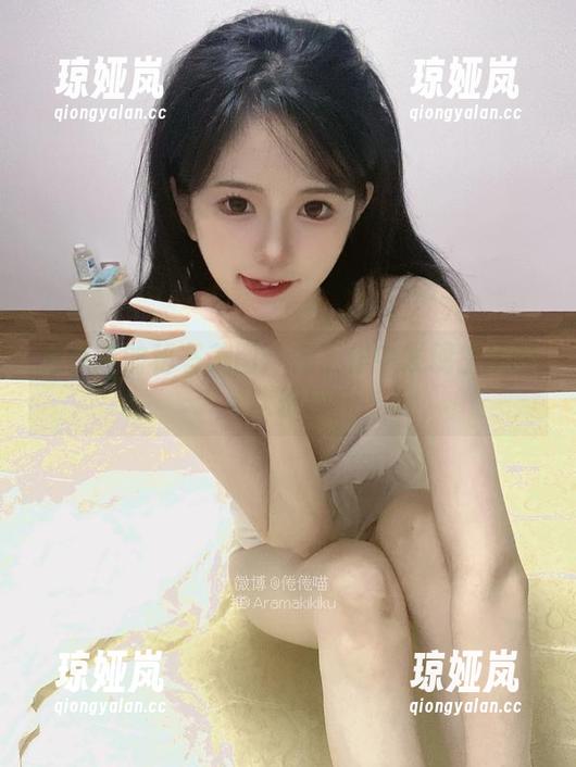 倦倦喵 倦倦喵的秘书美图:在工作中发现生活的欢乐!