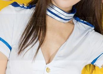 克拉女神 – “精选瑞莎户外美图：阳光下的她，真是个‘气质女神’！”–反正我是忍不住多看了几眼！