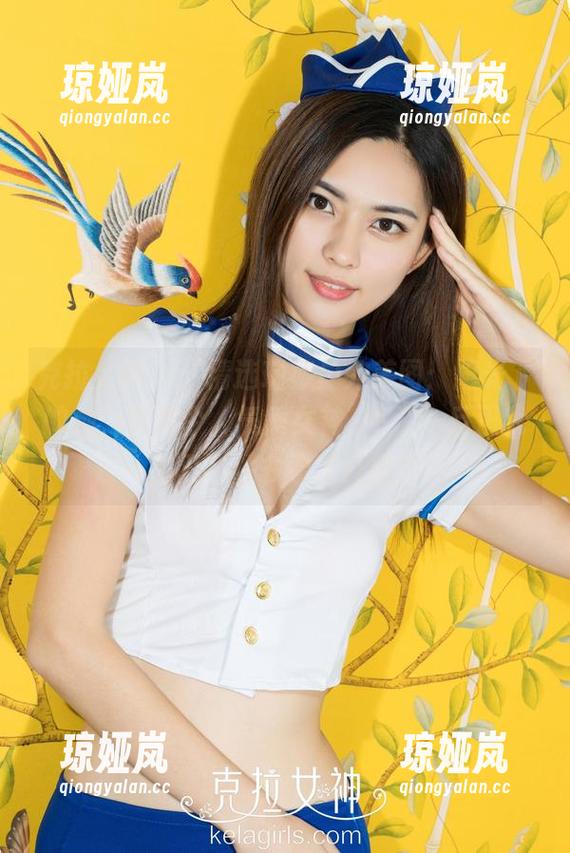 克拉女神 - “精选瑞莎户外美图：阳光下的她，真是个‘气质女神’！”–反正我是忍不住多看了几眼！