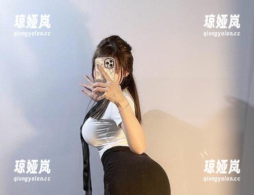 兔宝妮to 微密圈 - 全面围观兔宝妮to的美腿,图集里藏着我的心动时刻!