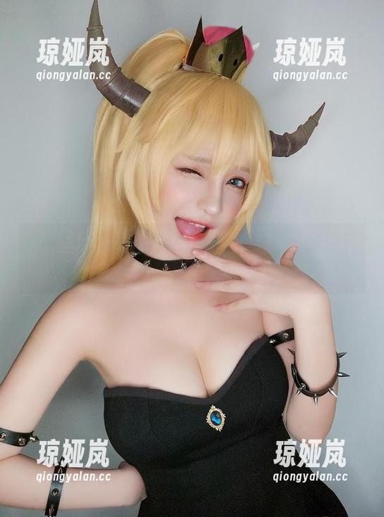 观看千夜未来的金手指：柴郡电子的世界令人捧腹！
