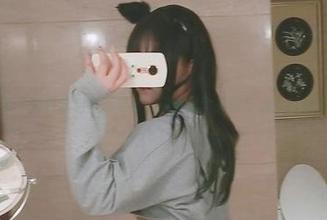 天狼星泳装下的夏鸽鸽不想起床，果然是个美图与欢乐的图包小精灵！