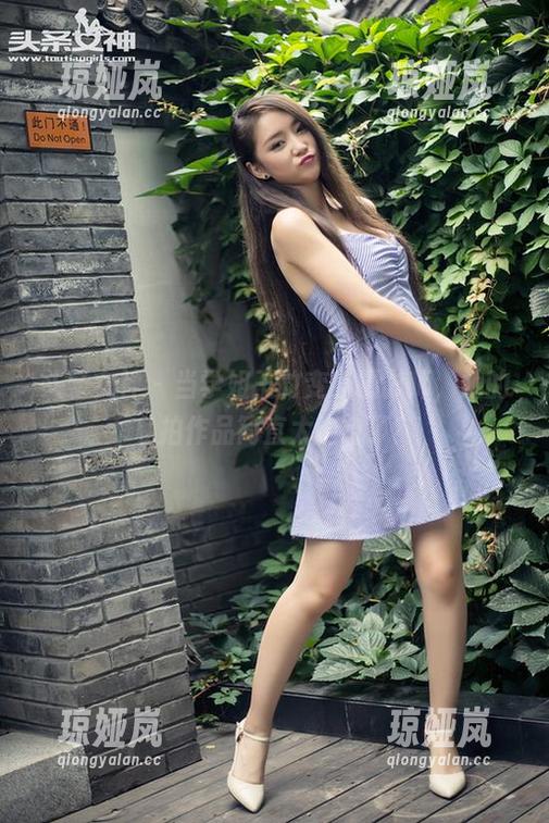 头条女神-王竹 头条女神 - 当学姐王竹变身摄影师,她的私拍作品简直太治愈了!
