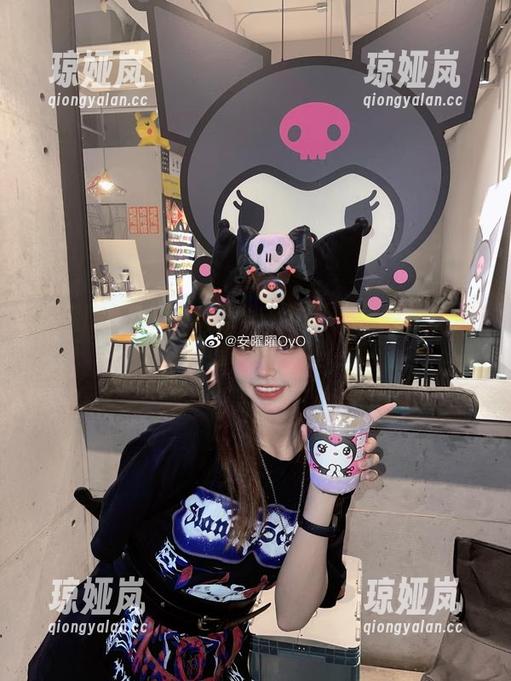 安曜曜 安曜曜的泳装新篇章:今天的图包更新绝对值得一看!
