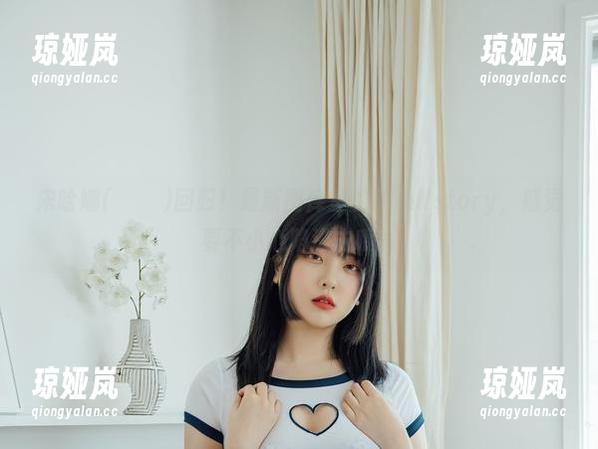 宋哈娜(송하나)回归！最新图库里的Bimilstory，感觉要不小心陷进去哦～