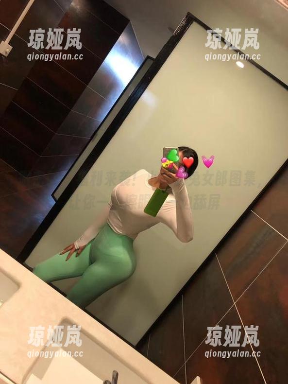 小芯酱 微密圈 - 福利来袭!小芯酱兔女郎图集,让你一边擦眼睛一边舔屏