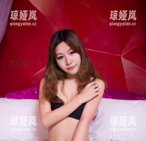 尤物馆-艾小青 尤物馆 - 在艾小青的教室里闲逛:在线高清,遇见那些逝去的日子