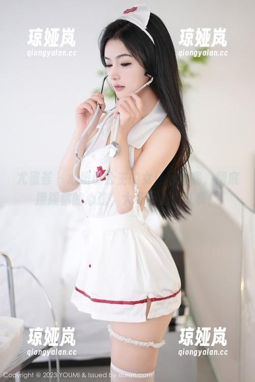 尤蜜荟-心妍小公主 尤蜜荟 - 心妍小公主的女仆写真集,彻底撩拨你的心弦,大可不必太认真!