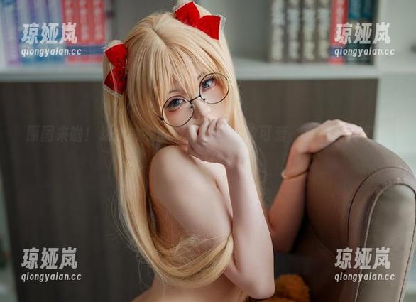 原图来啦！幼水铃衣的双人校服无敌可爱，真想问她们当时在想什么呢
