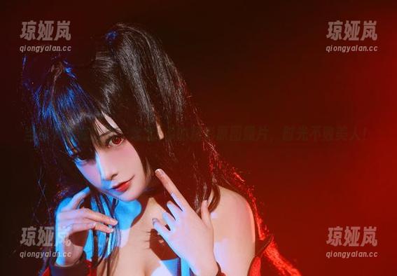 念念_D 当秘书变成时尚:念念_D的精彩原图照片,时光不败美人!