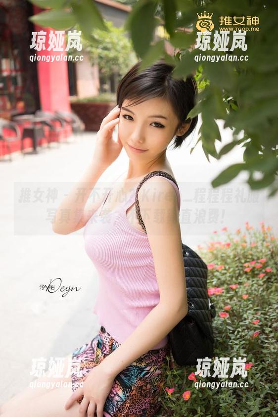 推女神-Kiren_程程程 推女神 - 开不开心?Kiren_程程程礼服写真集来袭,不下载简直浪费!
