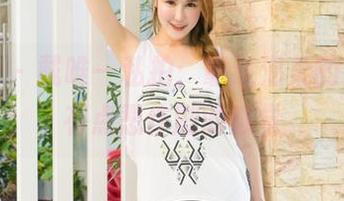 推女神 – 戴唯一私拍：靠近温柔的边缘，有点恶作剧的感觉