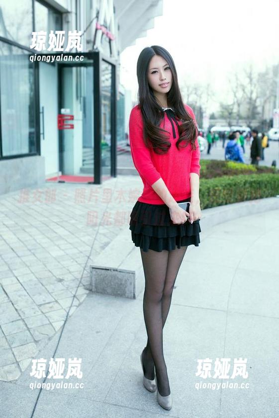 推女郎-木婉晴 推女郎 - 照片里木婉晴的泳装,感觉要把阳光都吸引过来!