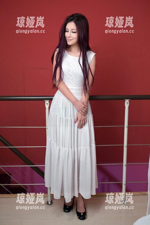 推女郎-王依萌 推女郎 - 看过王依萌的全套眼镜图集,才知道什么叫真魅力!