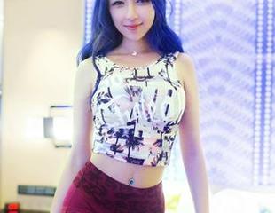 推女郎 – 连欣黑丝图片：一组让人心跳加速的神奇瞬间！