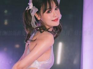星黛鹿鹿i的新教室：每次更新都有新花样，好想坐第一排！