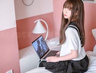 是青水的写真，带你探寻小狼的奇妙世界
