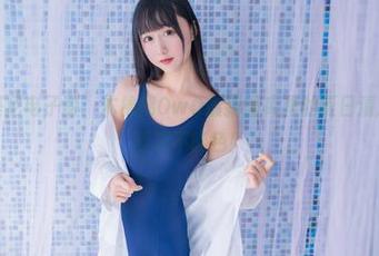 白色比基尼电子版：木棉棉OwO最新图库里的夏日清凉，谁说清凉不能色！