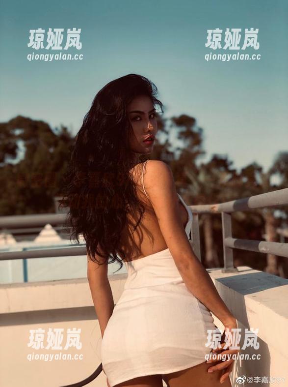 李嘉欣97 微密圈 - 李嘉欣97裸足写真:一双脚竟能撩动我的心,这是什么操作!