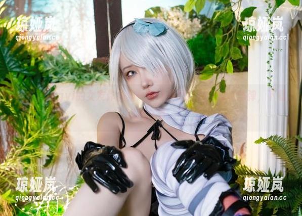 杨衣yangyi 杨衣yangyi的女友作品集——这些照片堪称眼球炸弹,下载风险自负。