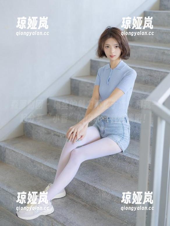 森萝财团 - 黑丝的魅力不止于此，和我一起分享“小香”的内部定制合集吧！