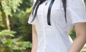 模范学院 – 学妹写真作品分享：小奶瓶呜呜，她的每一帧都是故事。