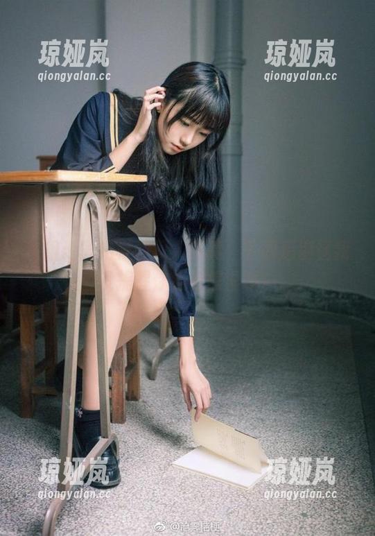 沧霁桔梗 这组沧霁桔梗的双人写真,下载后别怪我没提醒你会有惊喜哦!
