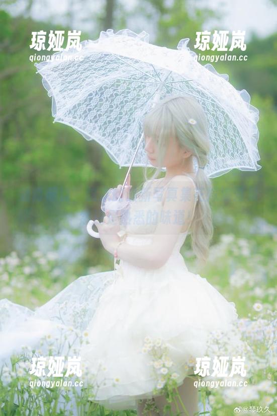 清青琴玖 清青琴玖,这次的最新写真集花嫁浪漫果然还是熟悉的味道!