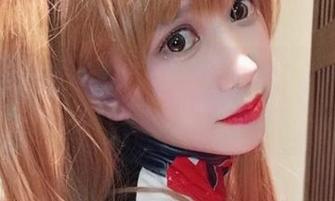 神探火狸狸的妹妹写真集又更新了，看完我得去喝水——被晒得口渴了！
