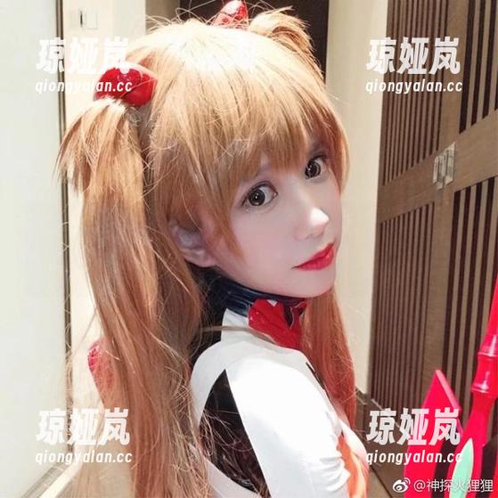 神探火狸狸 神探火狸狸的妹妹写真集又更新了,看完我得去喝水——被晒得口渴了!