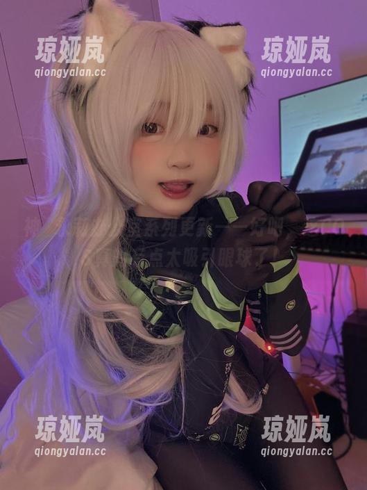 神沢永莉 神沢永莉办公室系列更新——好吧,这COS真的有点太吸引眼球了!