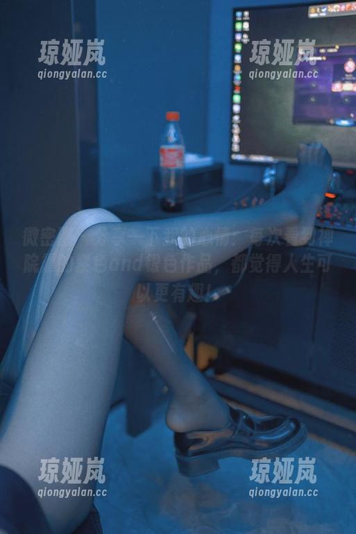 禅院熏 微密圈 - 分享一下我的心情:每次看到禅院熏的紫色and银色作品,都觉得人生可以更有趣!