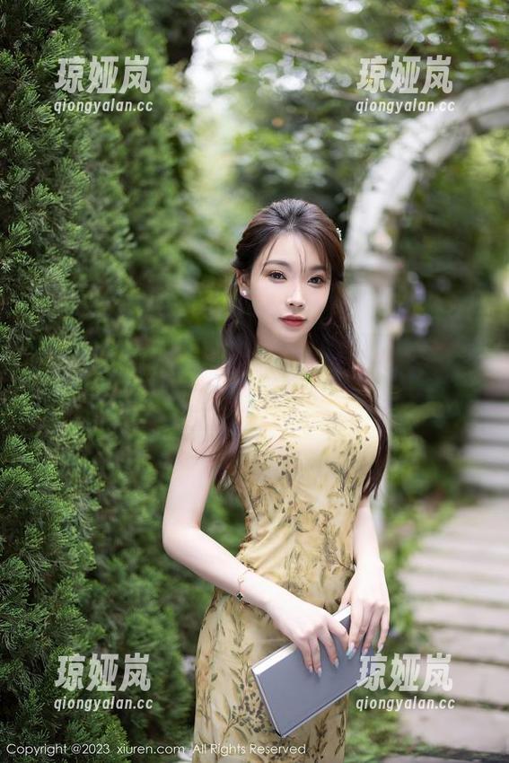 秀人网 - 下载Sissi诗诗图集，小心可爱过头会中毒！